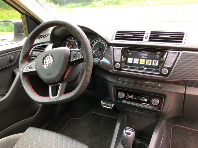 ŠKODA FABIA R5