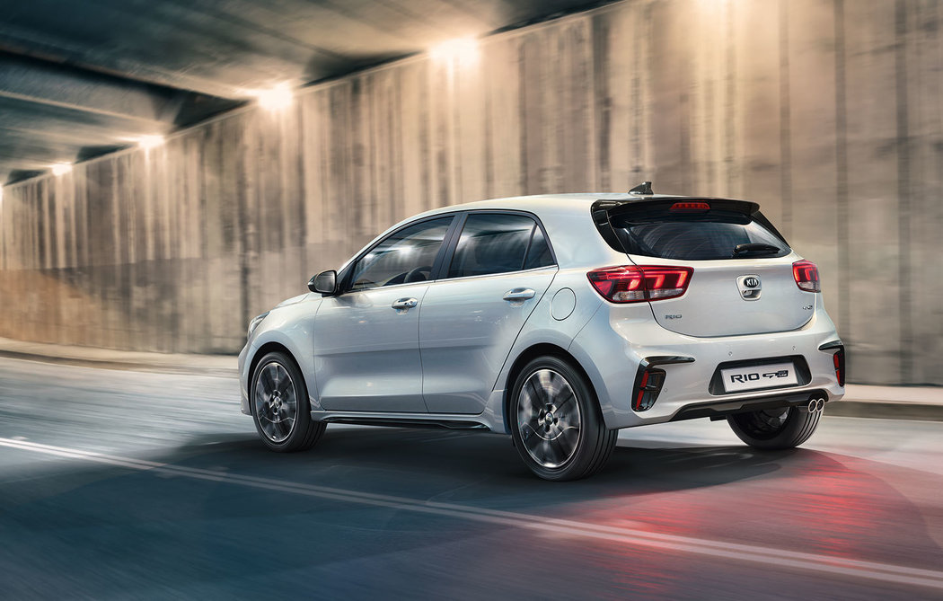 nova kia rio 2021